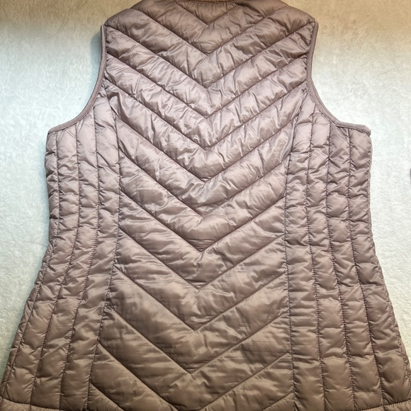 32 degrees HEAT Puffer vest - Picture 4 of 4